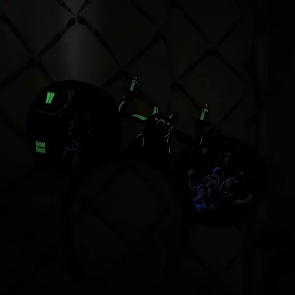 Haunted Mansion glow in the dark ears - Picture 9 of 9